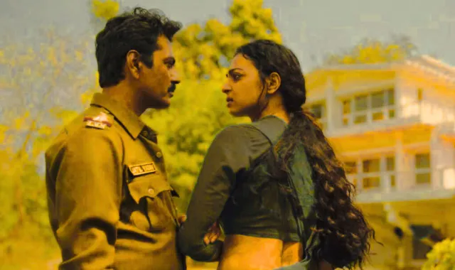 raat akeli hai movie